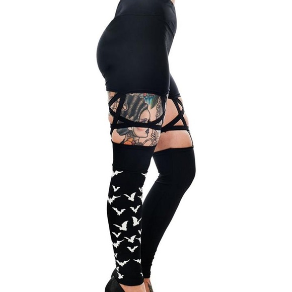 🚫SOLD🚫Leggings bat bats flying too fast rat baby - Picture 3 of 4